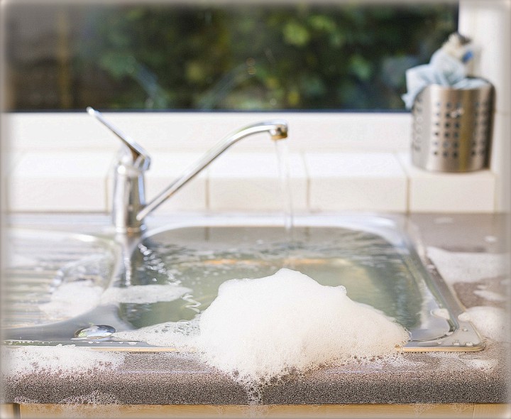 Kitchen sink & bathroom hand wash basin drain unblocking